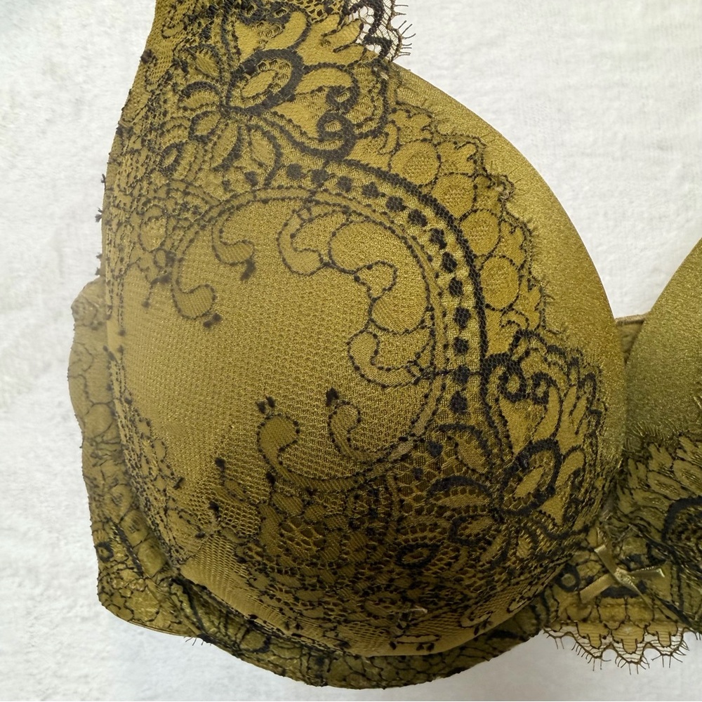Cacique 38DDD Boost Plunge Bra Olive Green Black Lace NWT Lane Bryant - Picture 2 of 9